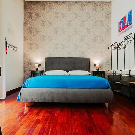 La Stanza Di Scio Scio Hotel Наполи Екстериор снимка