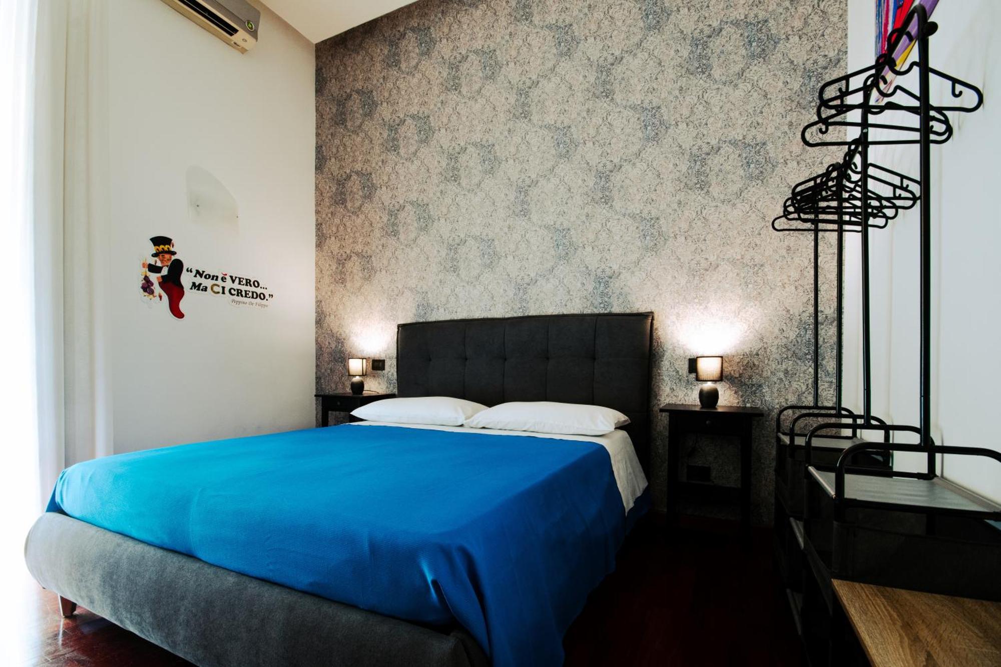 La Stanza Di Scio Scio Hotel Наполи Екстериор снимка